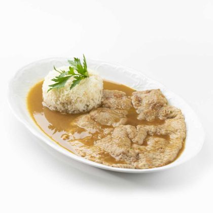 Veal escalope with buttered rice